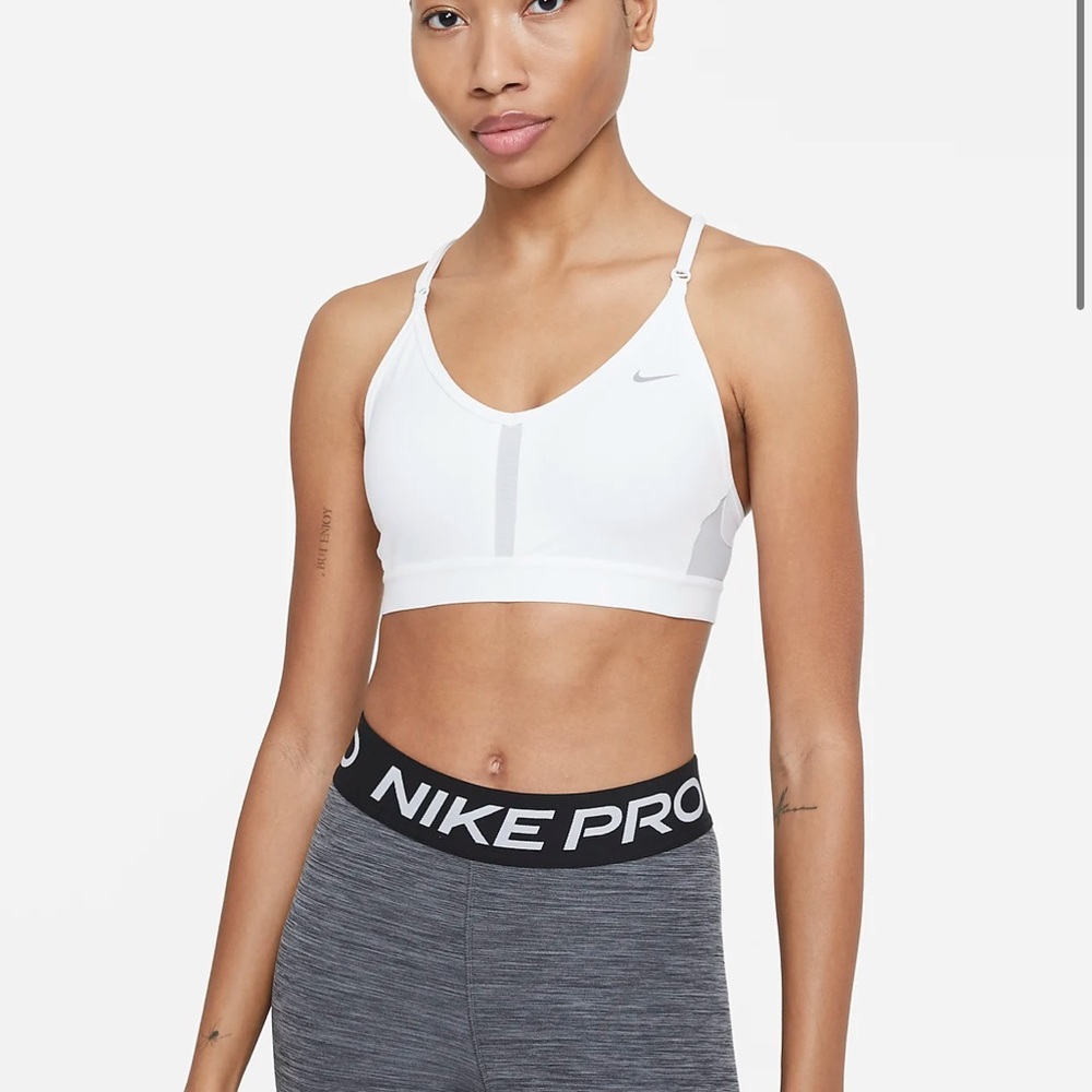 Nike Dri-FIT Indy sport bra